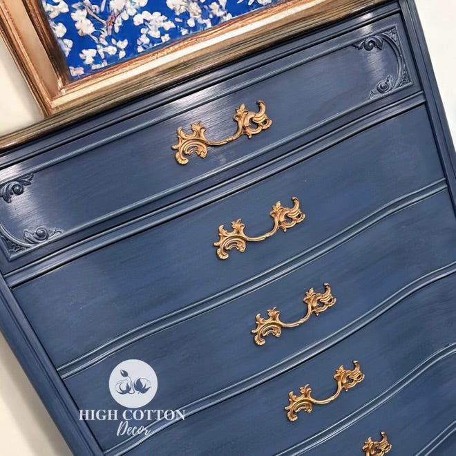 Farmhouse Navy Furniture and Cabinet Paint