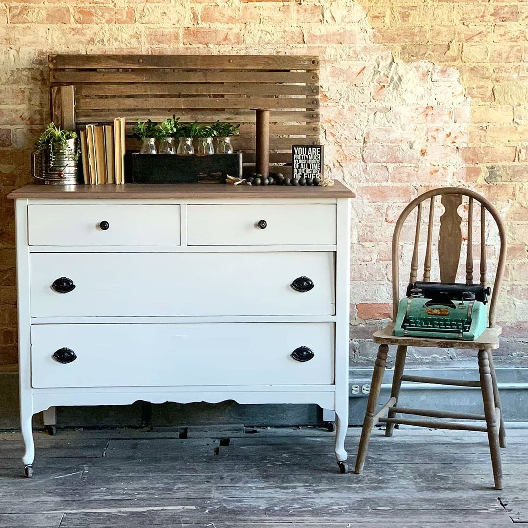 Fog All-In-One Resin Furniture & Cabinet Paint