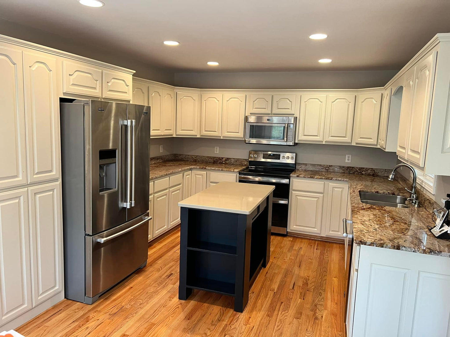 Kitchen Island Bundle