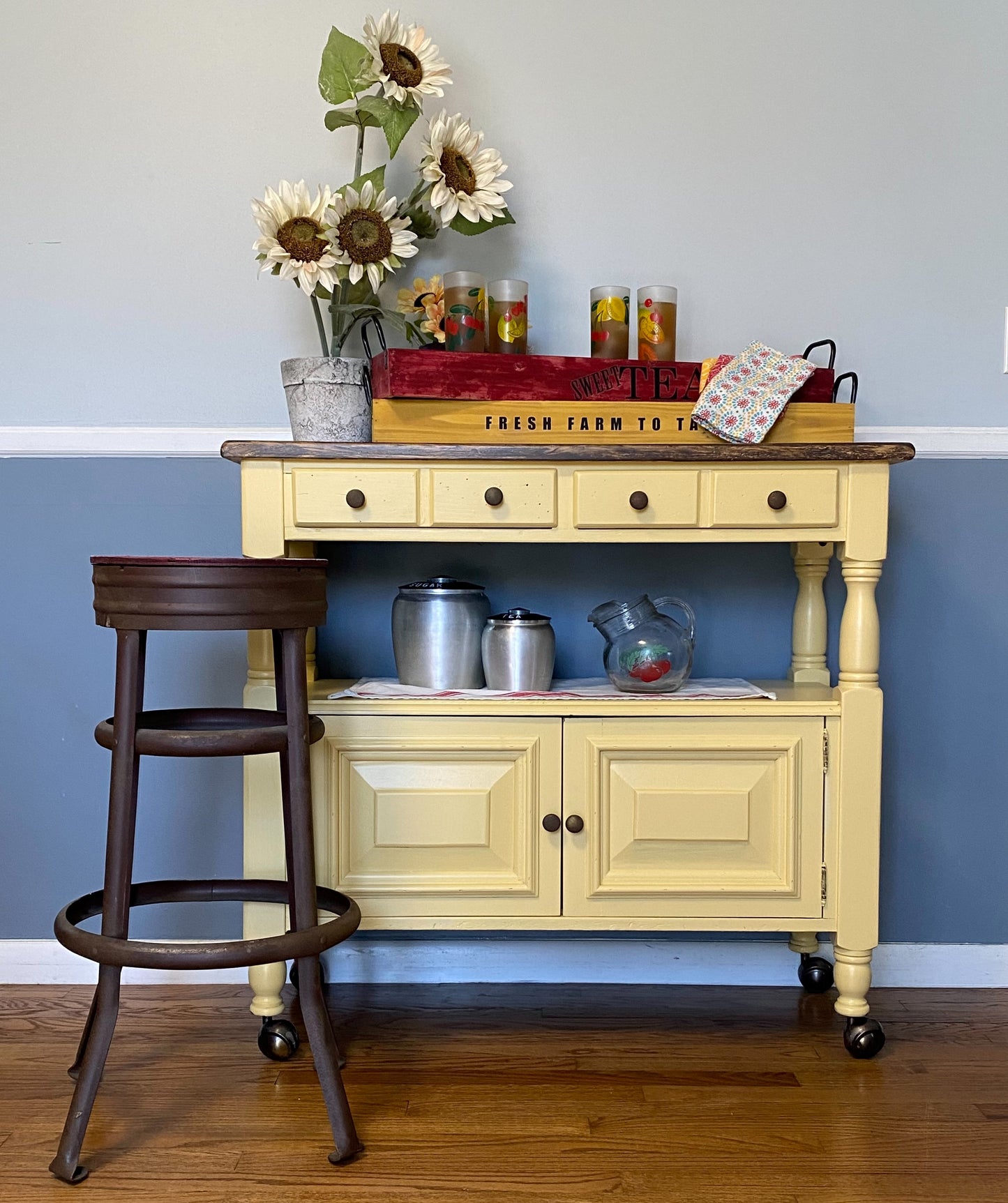 Sunflower Furniture and Cabinet Paint