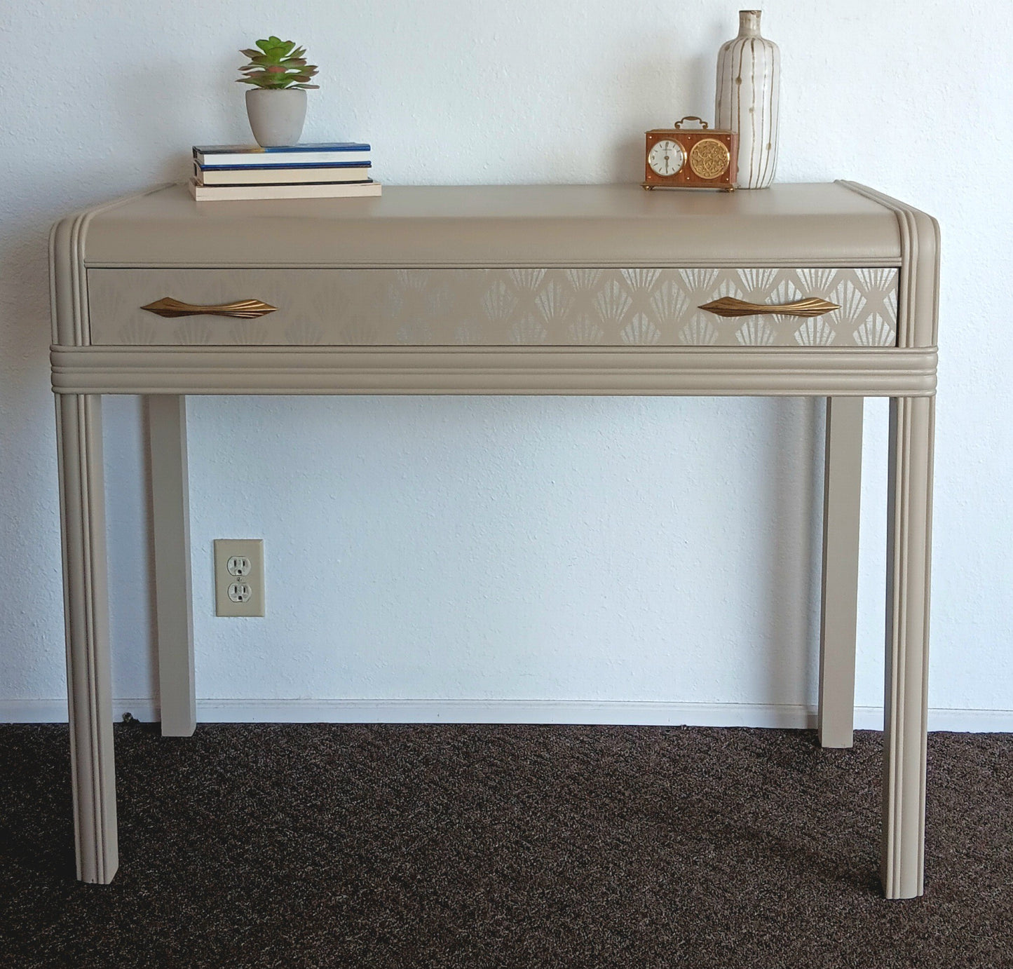 Sand All-In-One Resin Furniture & Cabinet Paint