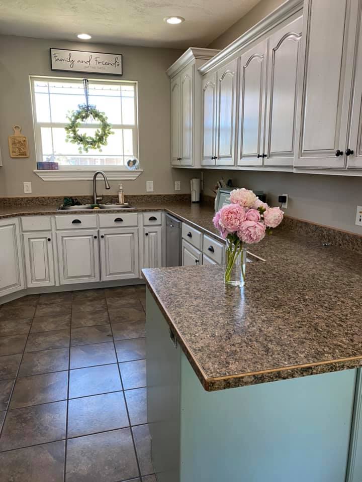 Snowy Day All-In-One Resin Furniture & Cabinet Paint