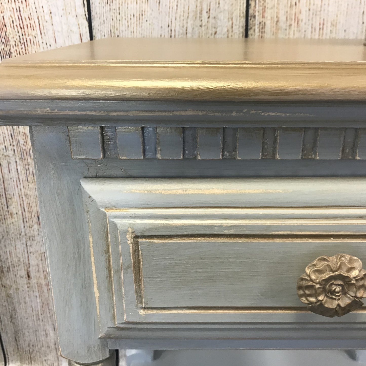 Gold Metals Paint